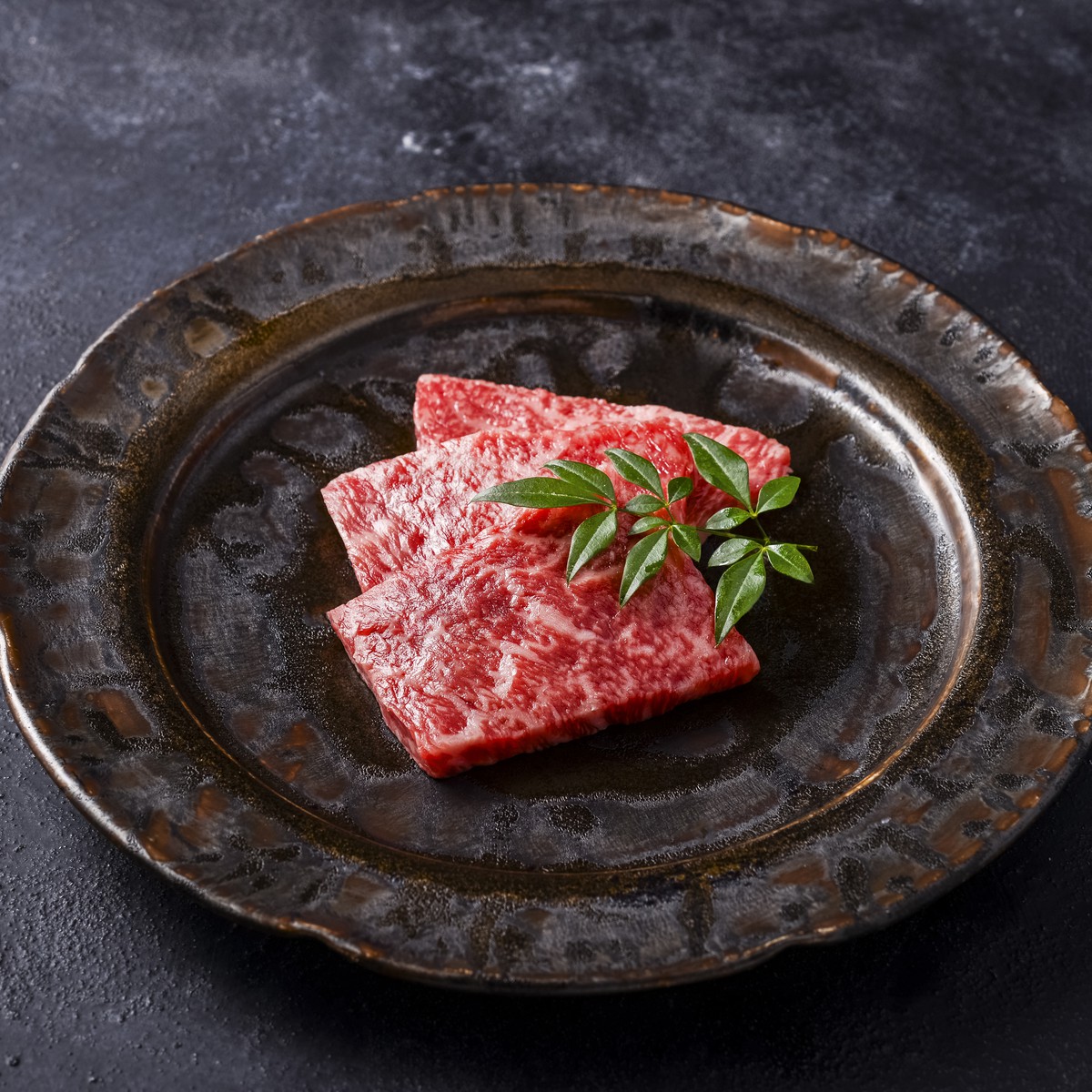 天童牛 肩サンカク